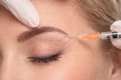 Kr&auml;henf&uuml;&szlig;e entfernen Berlin